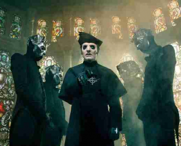 BANDA GHOST: Lançada em 2019, 'Mary On a Cross' se tornou um hit vital no TikTok (Vídeo Clip)