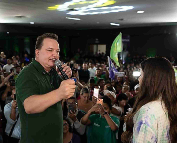 Max Russi reúne multidão e lideranças de mais de 100 municípios em ato de filiação ao Podemos em Cuiabá