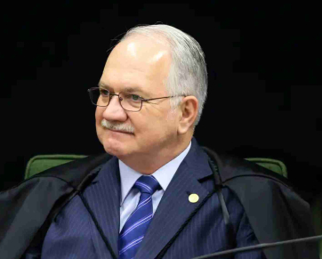 Fachin nega julgamento conjunto e marca para 23 de setembro análise da conduta de Mendonça