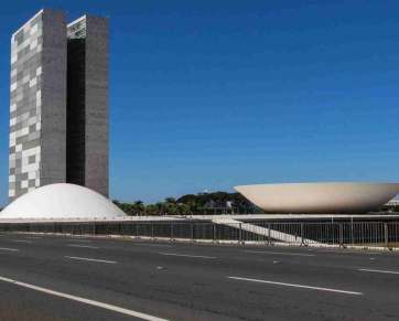 Congresso teme virar alvo do fogo cruzado entre ministros no caso Master